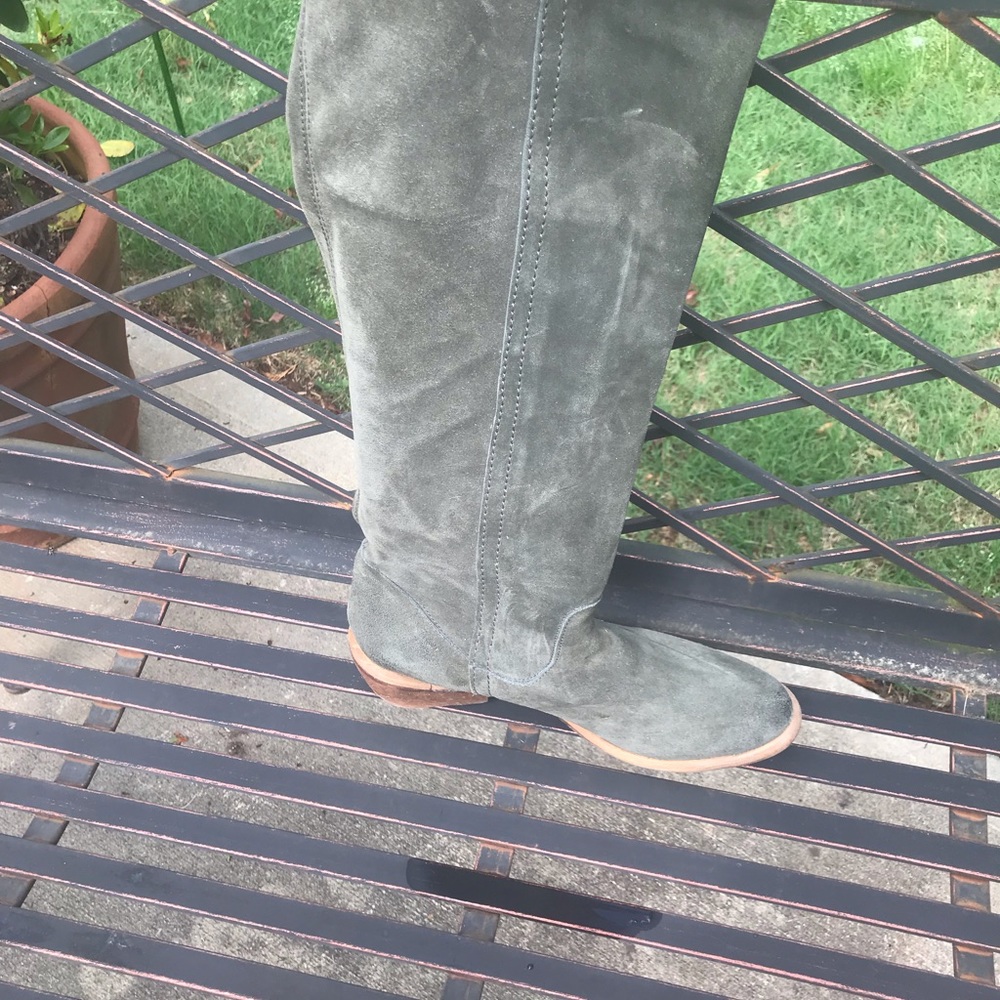 Olive boots - Picture 3 of 4